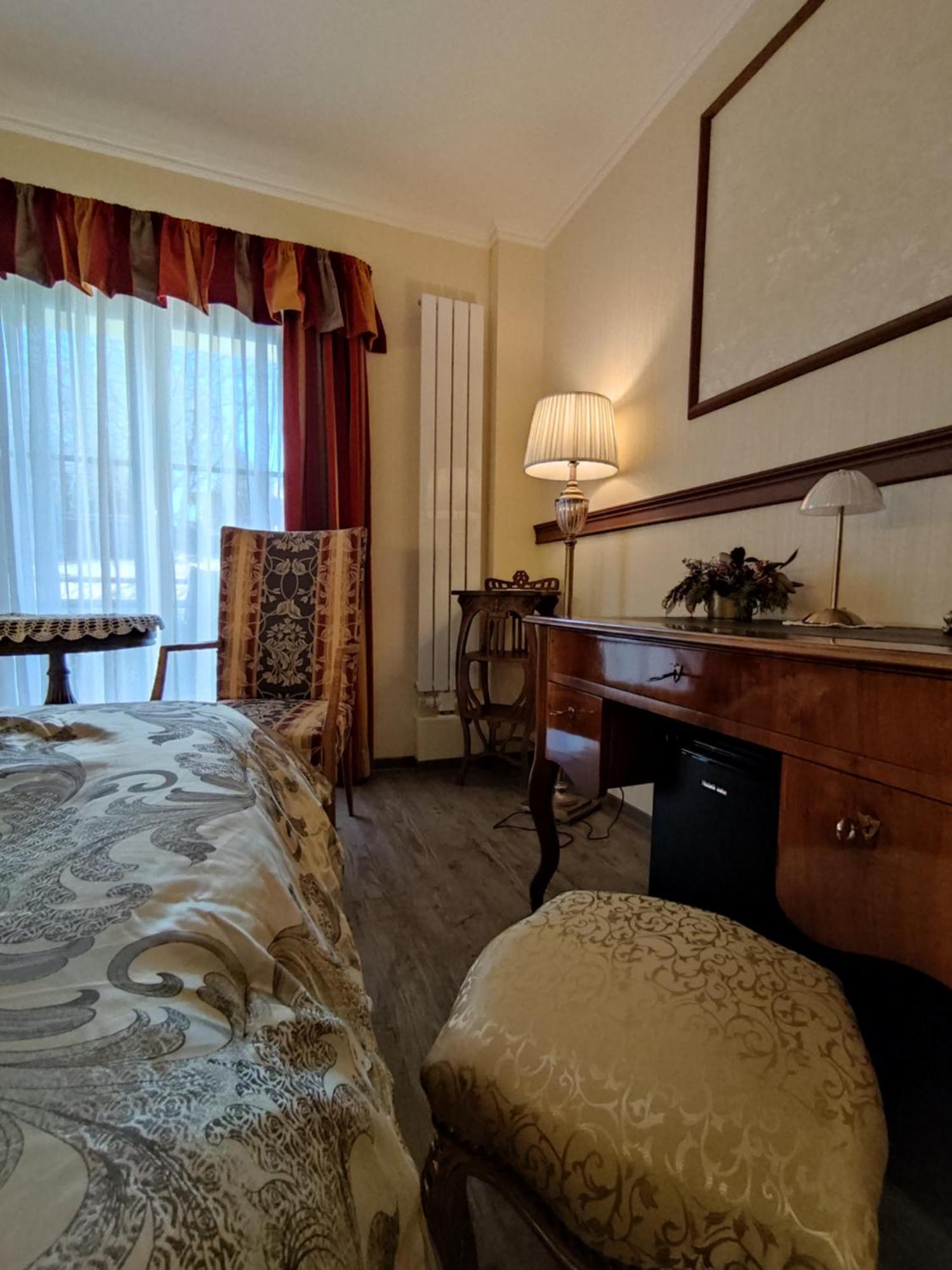 Pilgrims Inn 克里沙 外观 照片