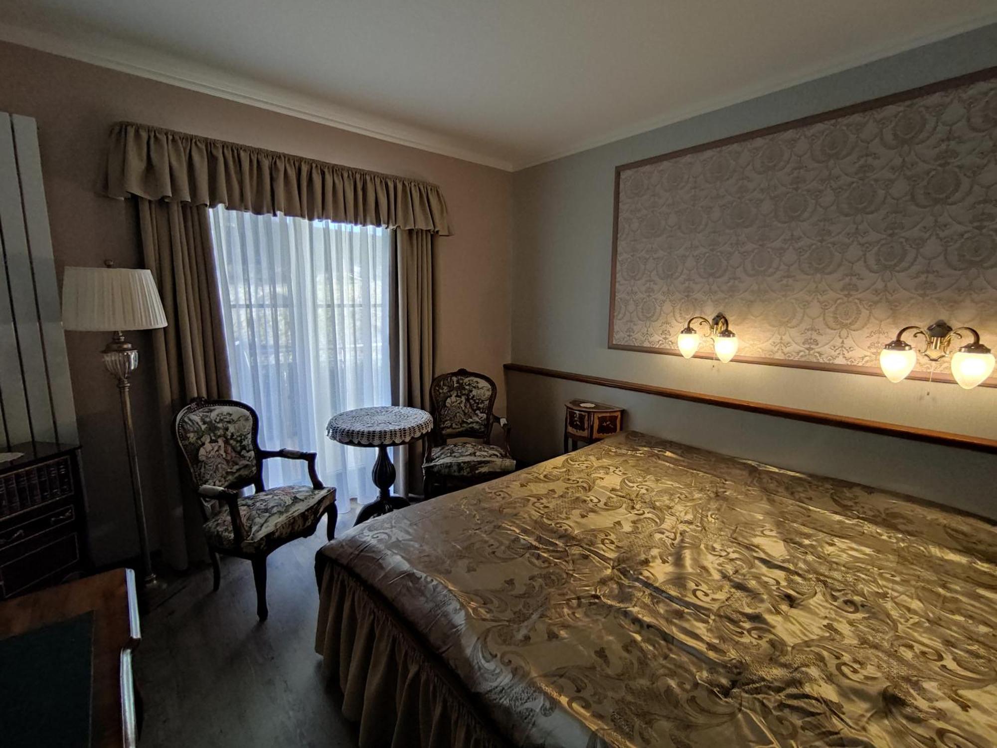 Pilgrims Inn 克里沙 外观 照片